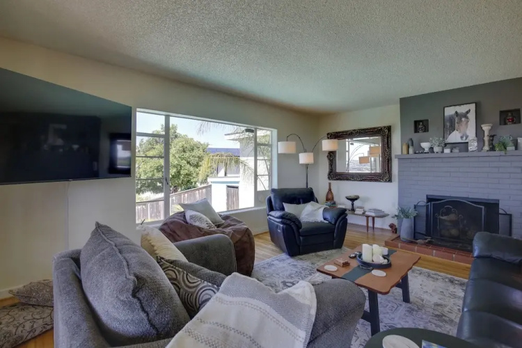 Charming Spring Valley Retreat w/ Private Pool!