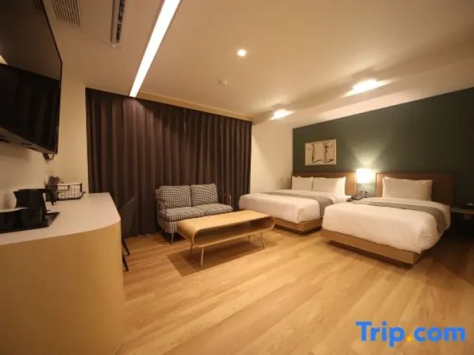 Twin Suite