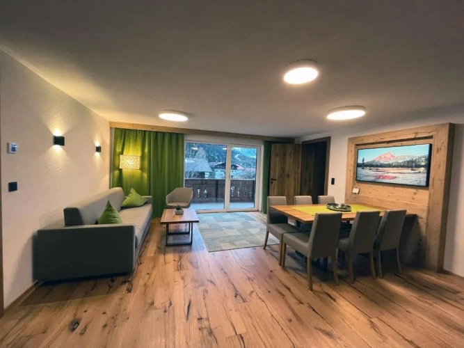 Apartment with garden view