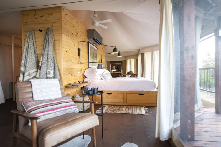 Walden Retreats