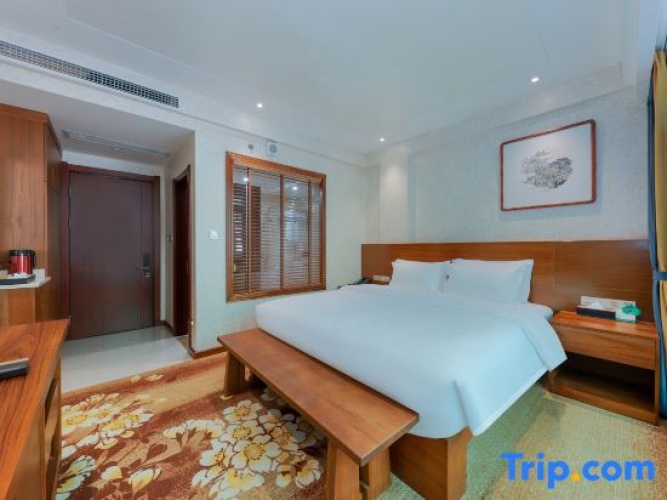 Standard Double room with garden view