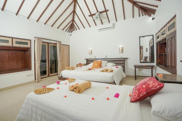 Standard Double room with balcony and with view