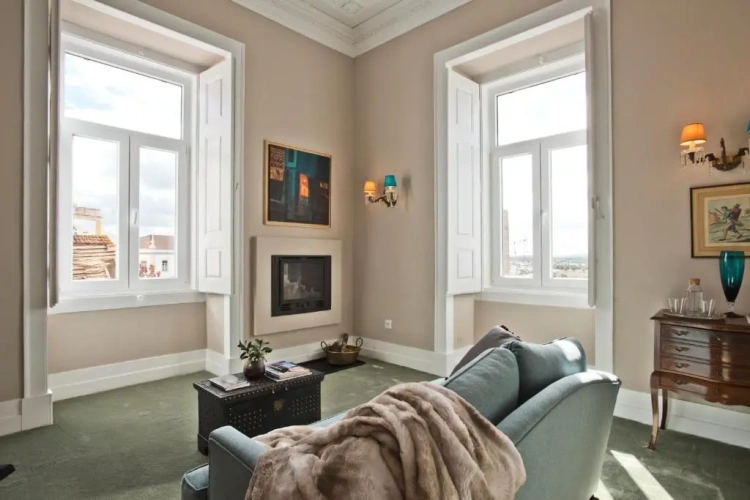 Deluxe Suite