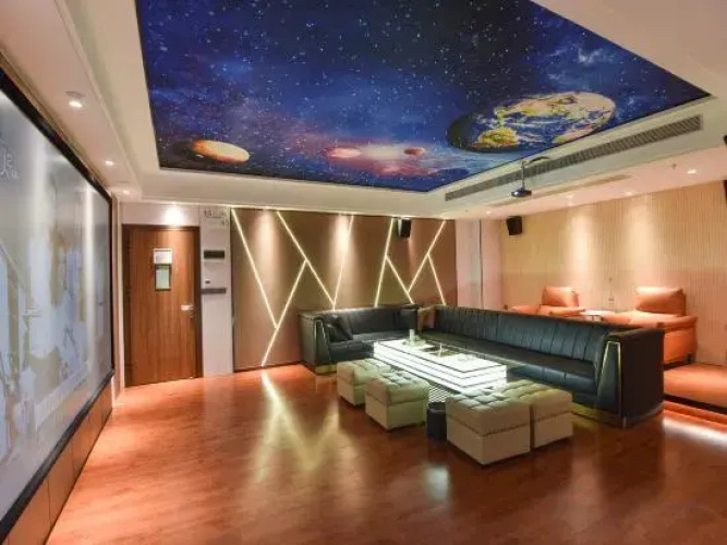 California Hotel