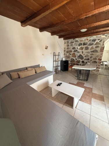 Suite with mountain view