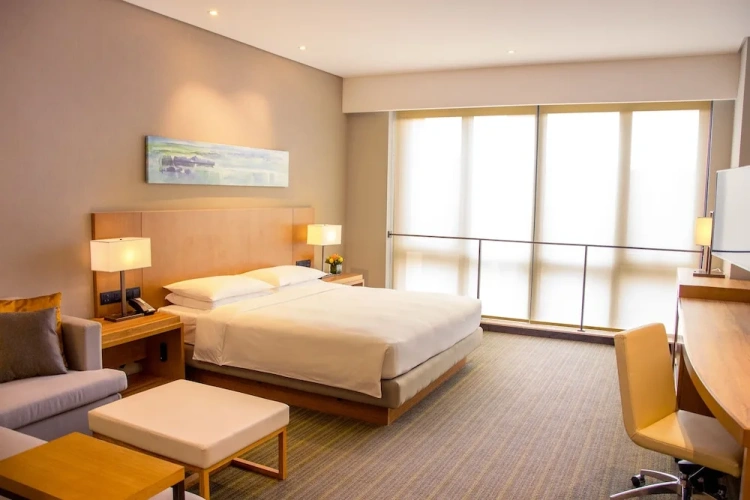 Hyatt Place Double room with mountain view