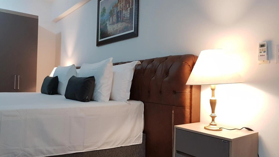 Quarto Luxo Gold