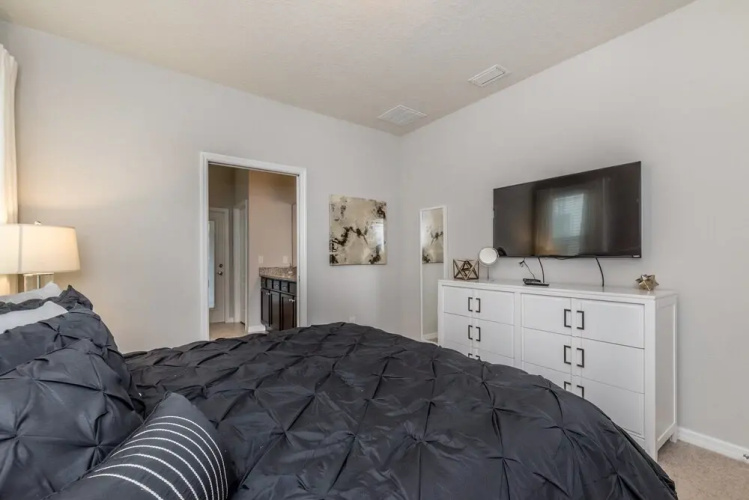 2105 Morocco Way