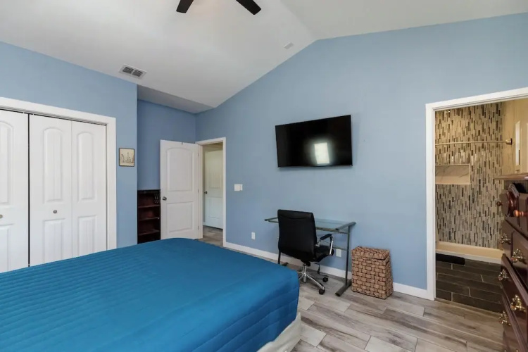 Delightful 3 Bedroom Pets