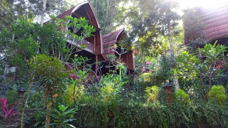 2 Bedrooms Bungalow