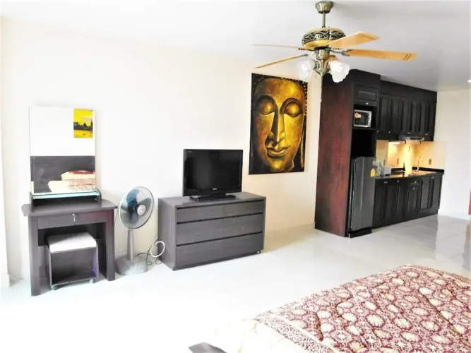 Spacious Studio View Talay 2