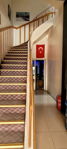 Umut Bakis Hotel