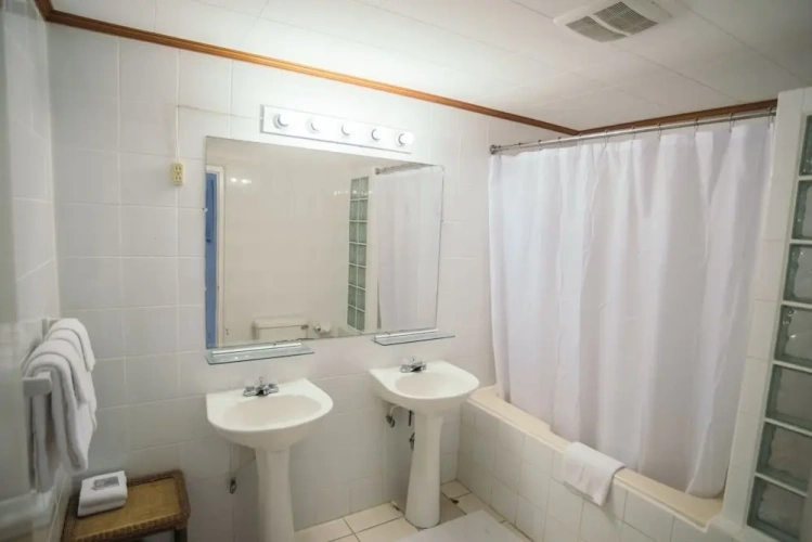 1 Bedroom Standard room with ocean view
