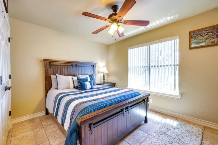 3 Bedrooms Cottage