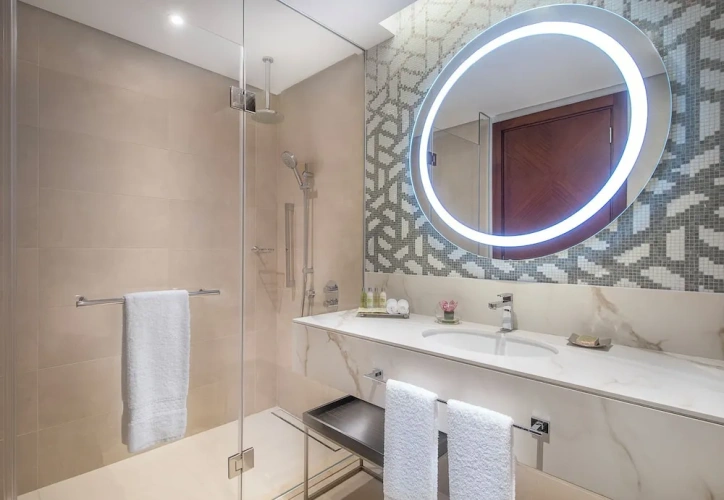 1 Bedroom Deluxe Apartment with sea view