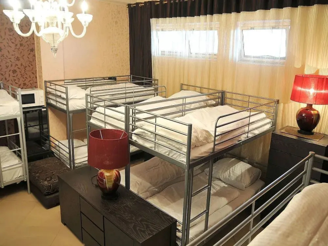 Free Zone-Hostel Praha