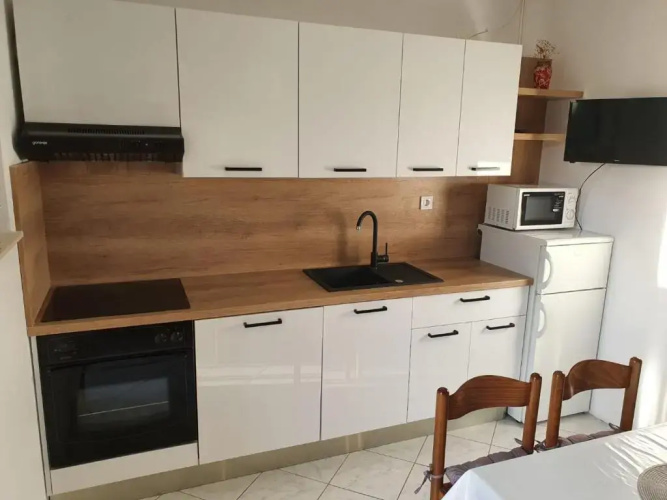 Apartmani Peran