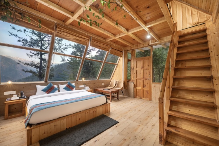 Superior room