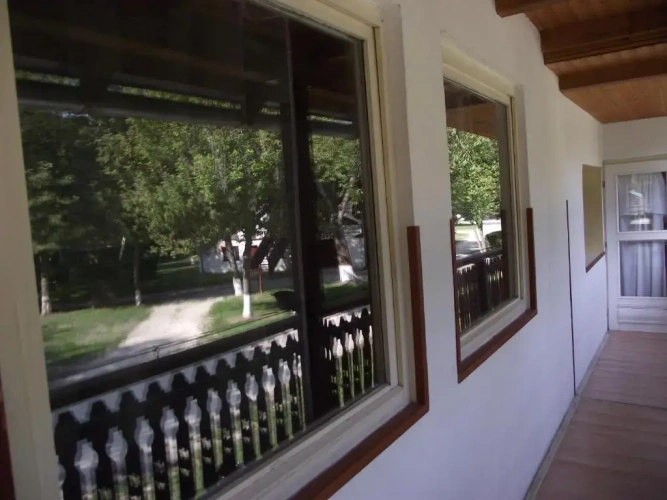 6 Bedrooms Cottage