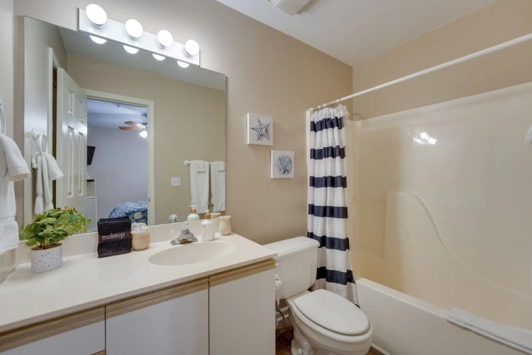 3 Bedrooms Apartment with balcony