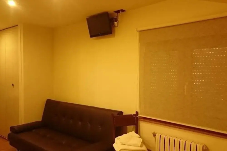 Hostal El Castañeu