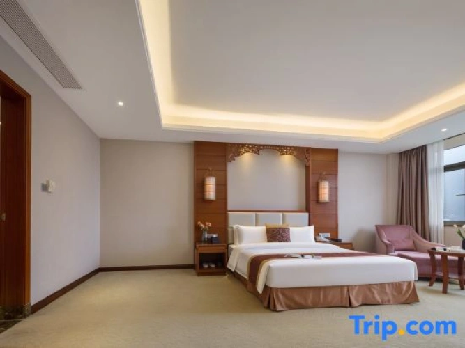 Deluxe Double Suite