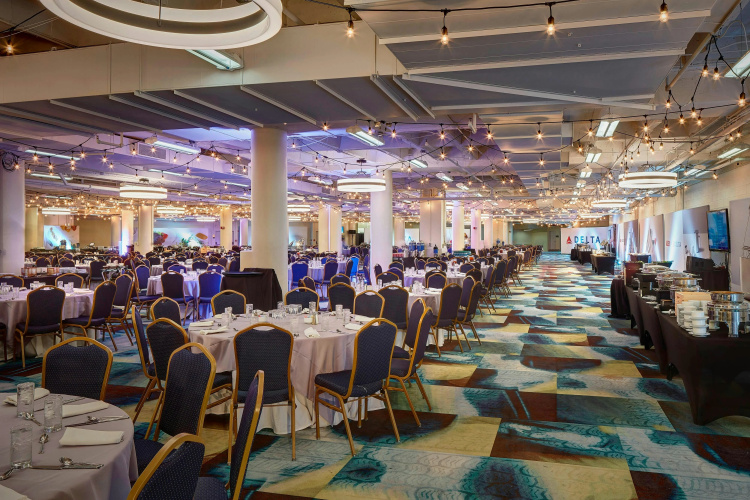 Detroit Marriott At The Renaissance Center photo 18