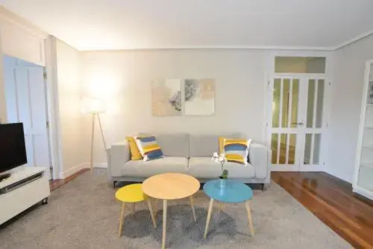 Friendly Rentals Moneo