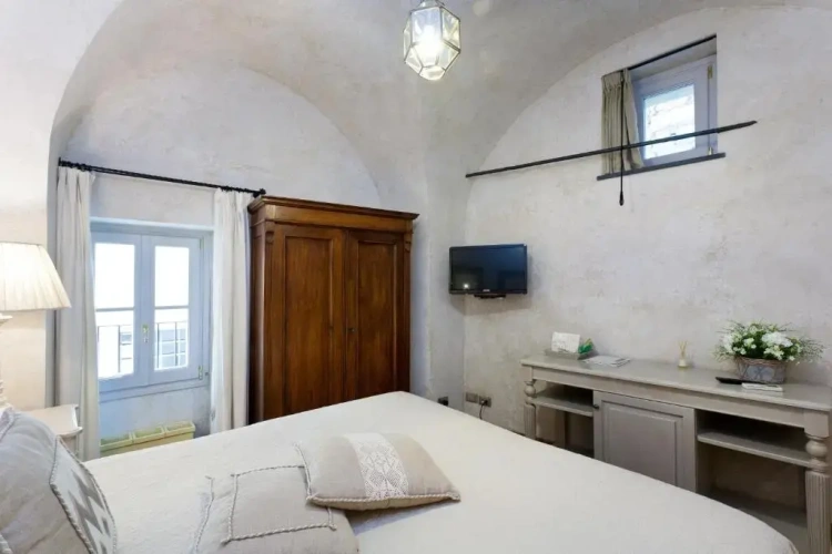 Small Double room