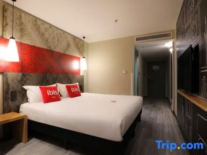 Standard Double room with view