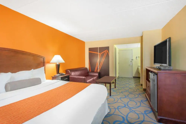 Howard Johnson Inn Suffern
