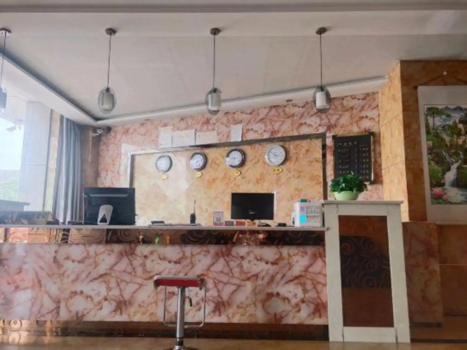 Longhai Hotel
