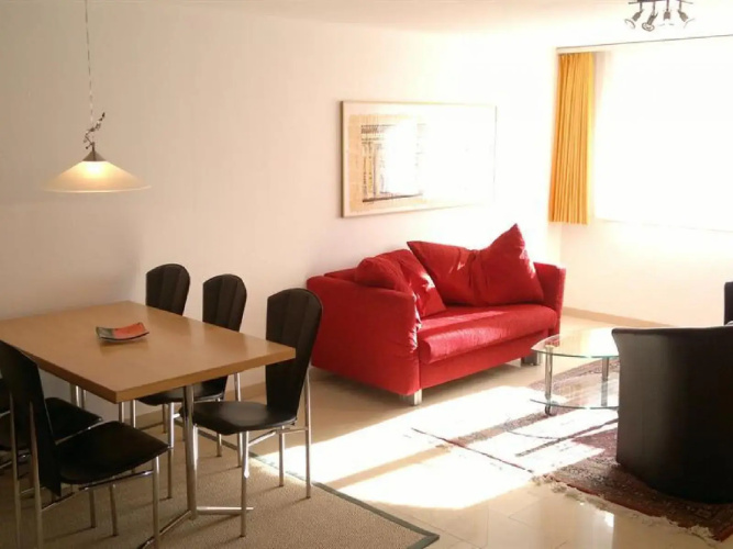 Evelyne - One Bedroom