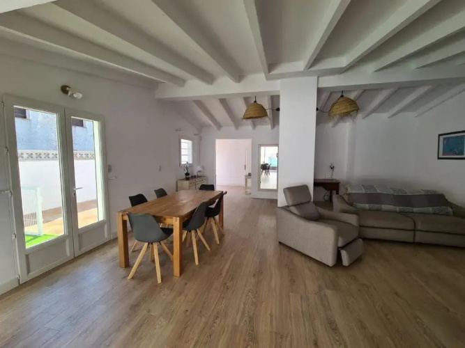 389-villa de standing con piscina privada