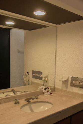 2 Bedrooms Suite with balcony