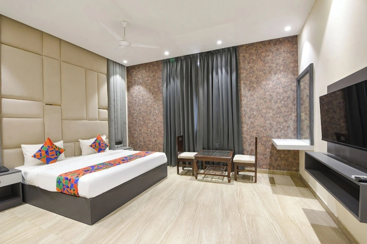 Premium room