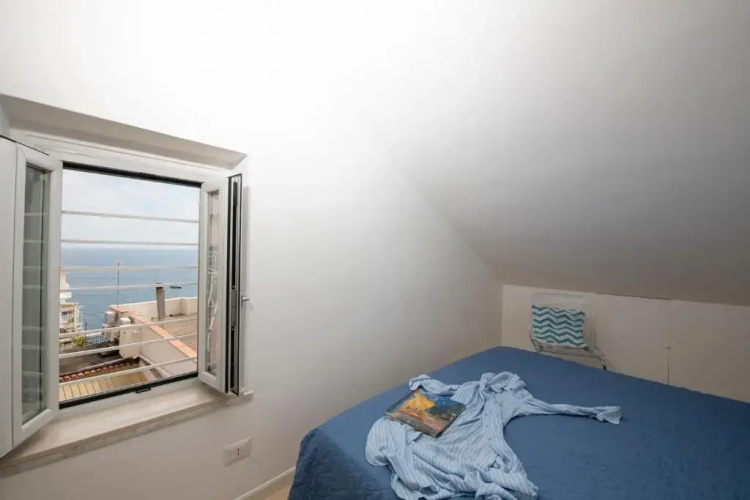 Rooftop flat in Amalfi