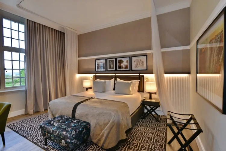 Deluxe Double Suite