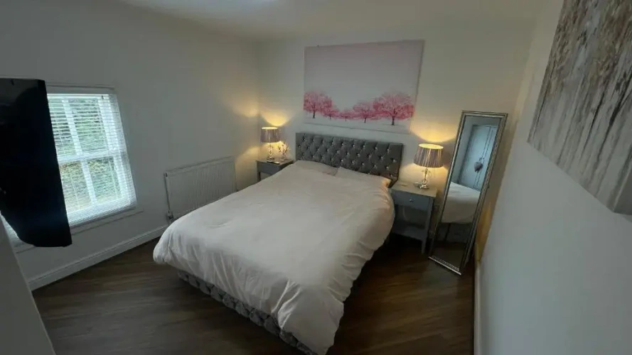 4 Bedrooms Cottage