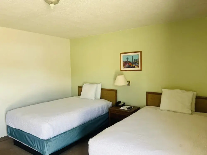 Budget INN