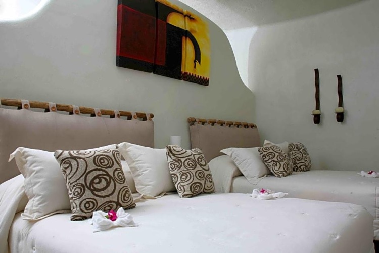 Quadruple Suite