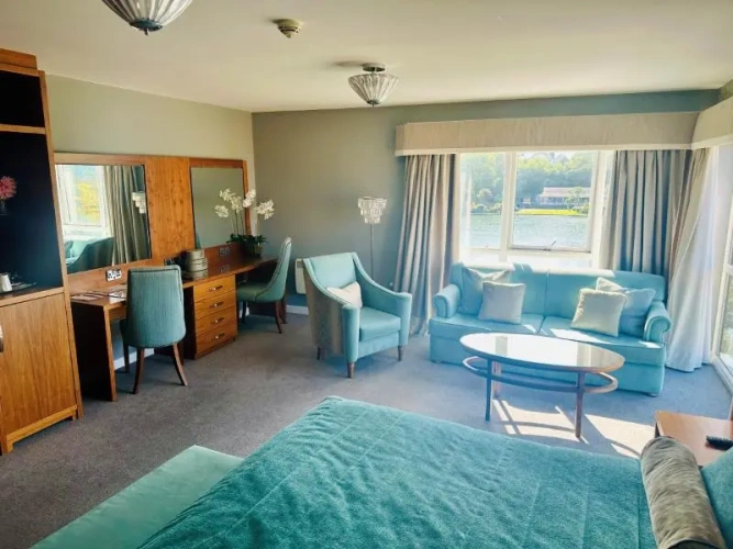 Standard Family room