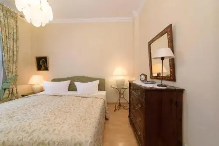 Villa Phoenix _ App_ 5
