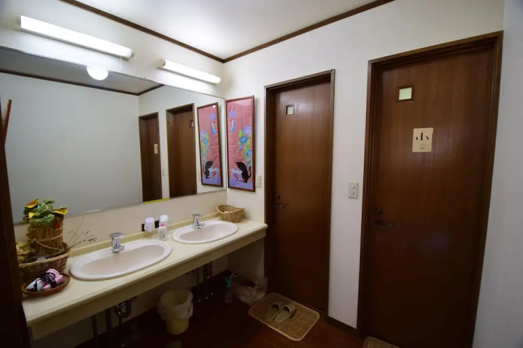 Hostelling International Miyukino-Mori
