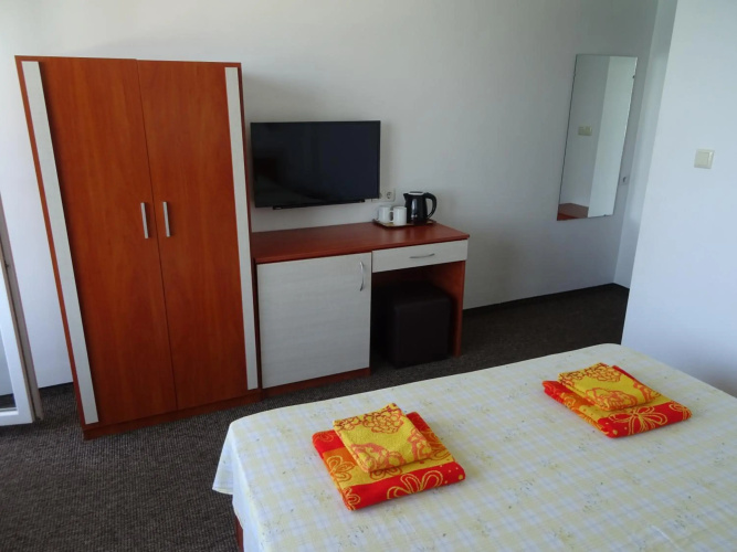 Dobrevi Guest House