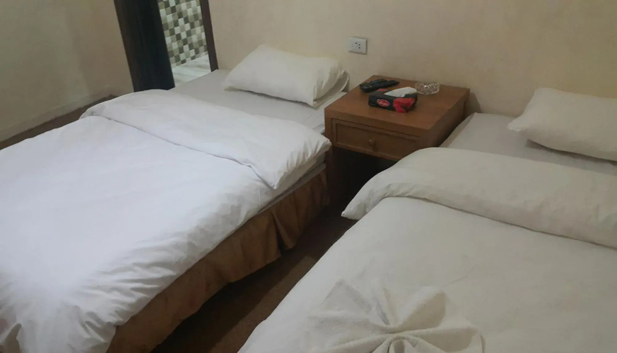Al-Houriat Hotel
