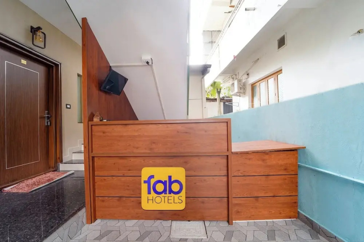 Fabhotel Kafeel Homes