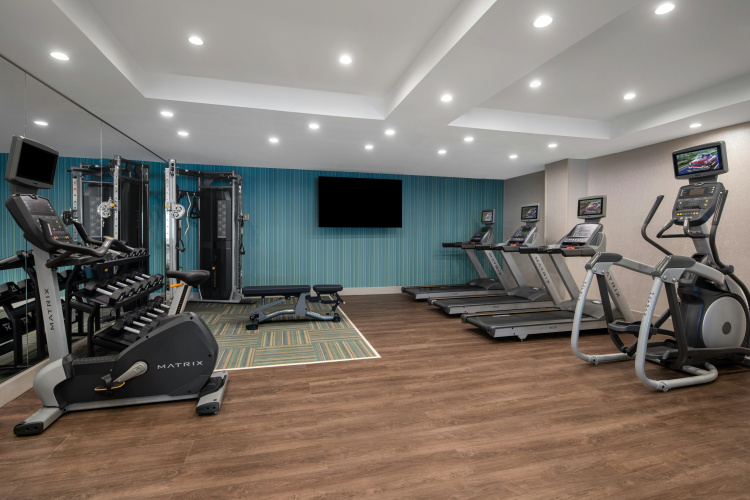 Holiday Inn Express & Suites Woodside LaGuardia Airport photo 23