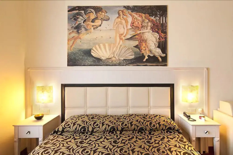 Florence Room