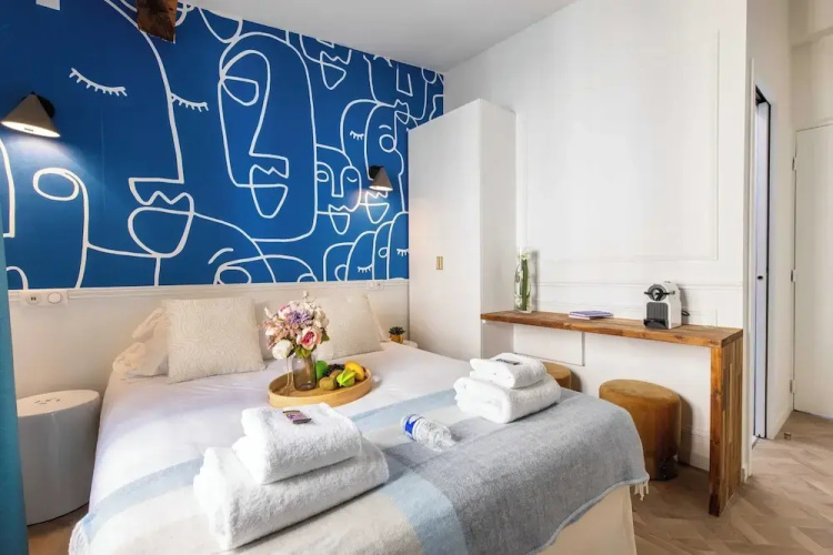 Charming Private Room in Pigalle